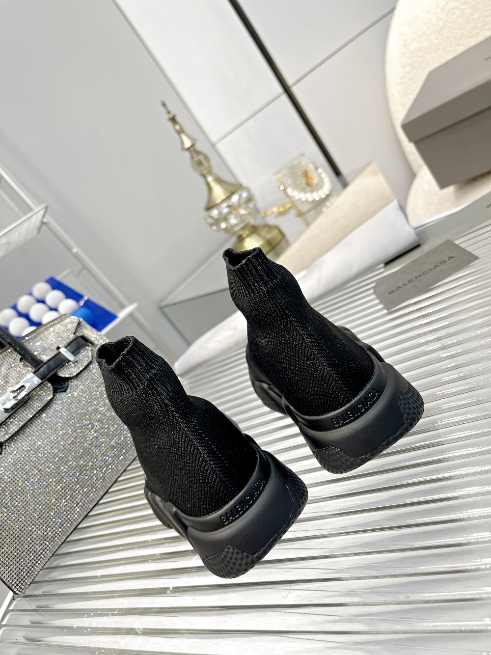 Children's shoes child